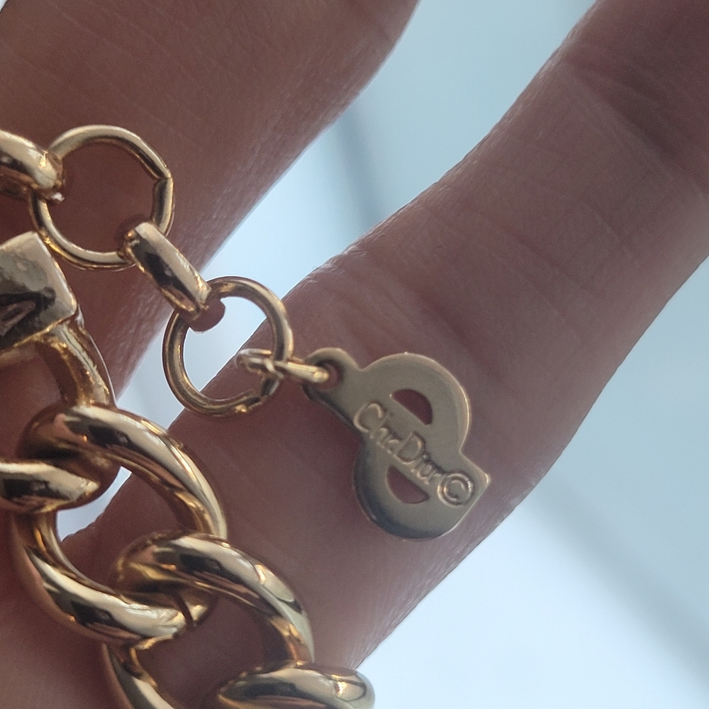 VINTAGE CHRISTIAN DIOR GOLDTONE NECKLACE WITH RHINESTONES - Picture 13 of 15